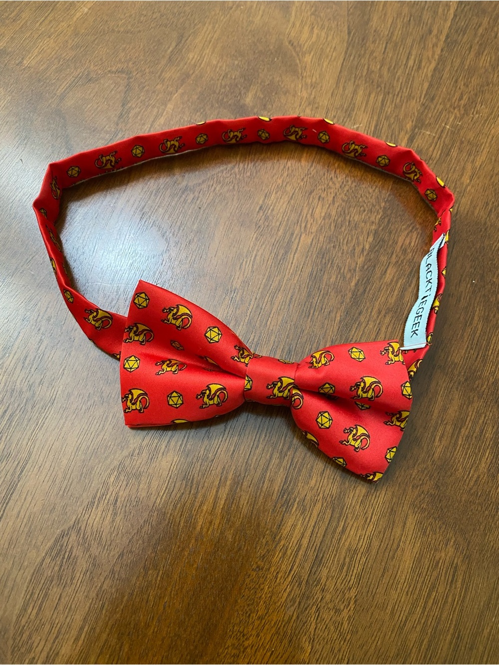Dungeons and Dragons‎ D20 Bow tie